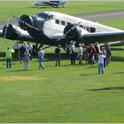 >>> Die Ju 52 vor dem Start zum 45 Minuten dauernden Rundflug <<<