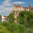 Die junge Donau mit Schloss Sigmaringen