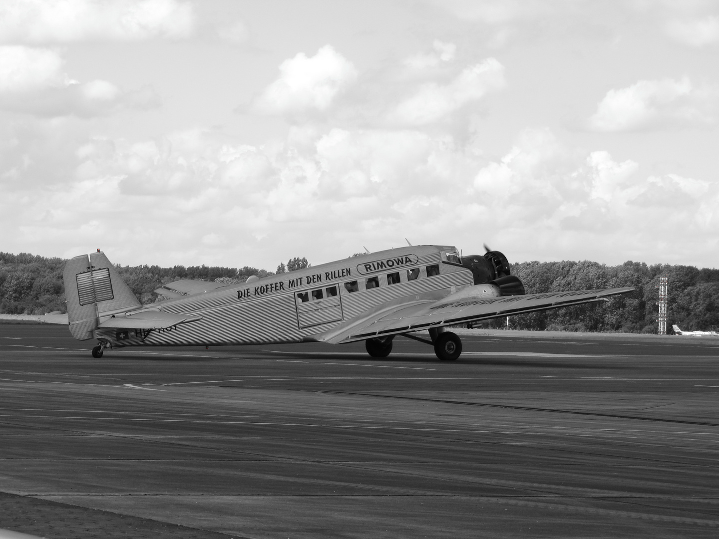 Die Junkers Ju-52 vor dem Rundflug on Mönchengladbach