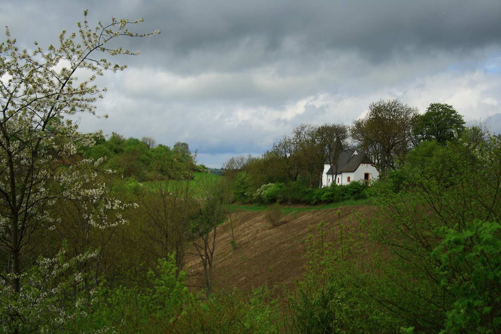 Die Kapelle am Maar