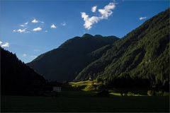 die Kapelle von Ströden (Prägraten) im Morgenlicht