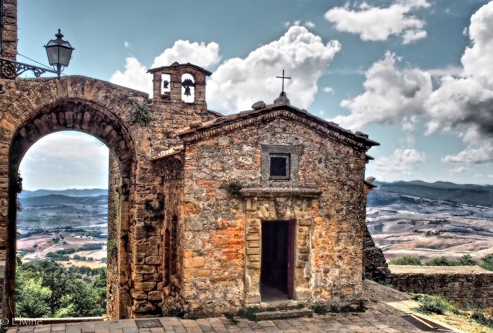 Die Kapelle von Volterra ...