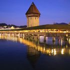 Die Kappelbrücke in Luzern ist sehr schön...