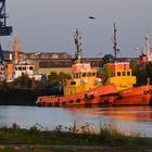 Die KARIN und die SÜDEROOG im Husumer Hafen