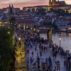 Die Karlsbrücke am Abend