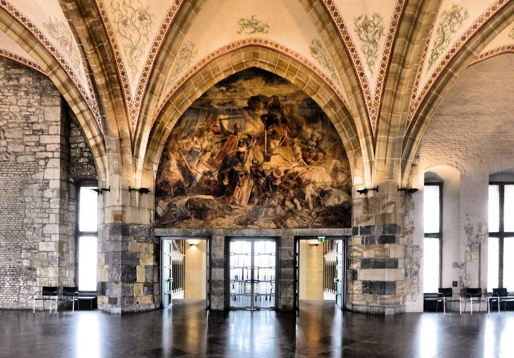 Die Karlsfresken im Aachener Rathaus