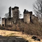 Die Kasselburg ...in der Eifel ....