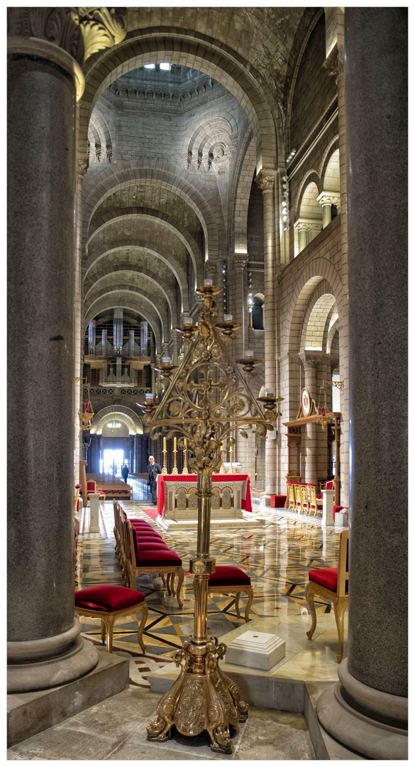 Die Kathedrale Notre-Dame-Immaculée...  