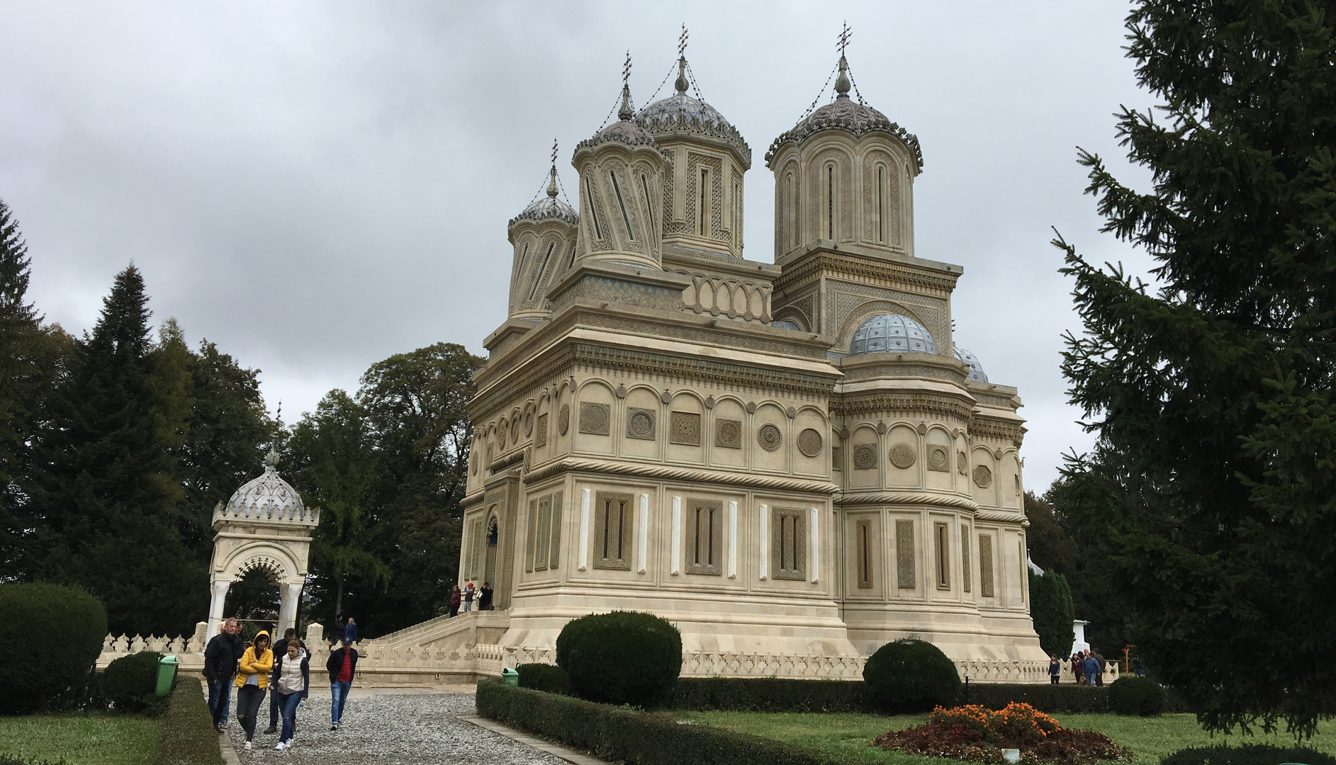 Die Kathedrale von Curtea de Arges in der Großen Walachei