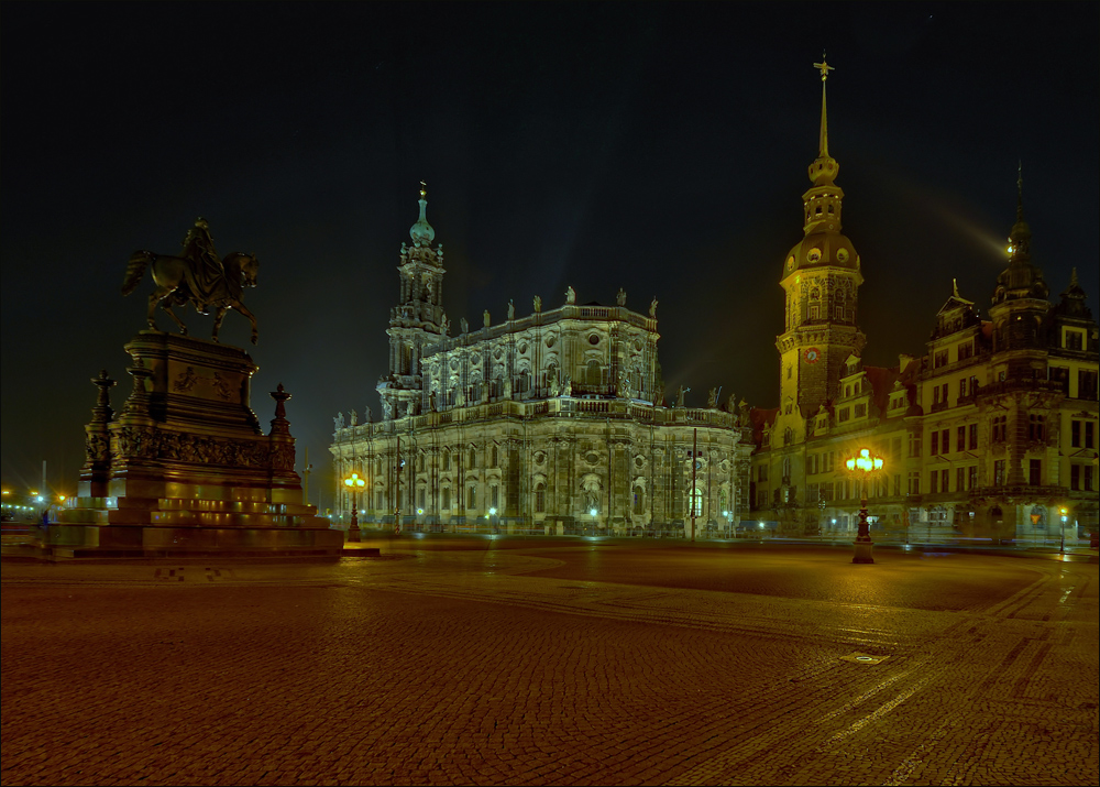 Die katholische Hofkirche Dresden ...,