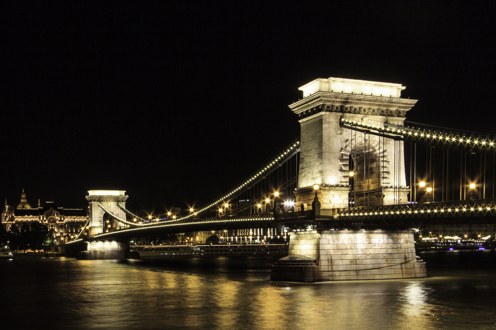 Die Kettenbrücke in Budapest