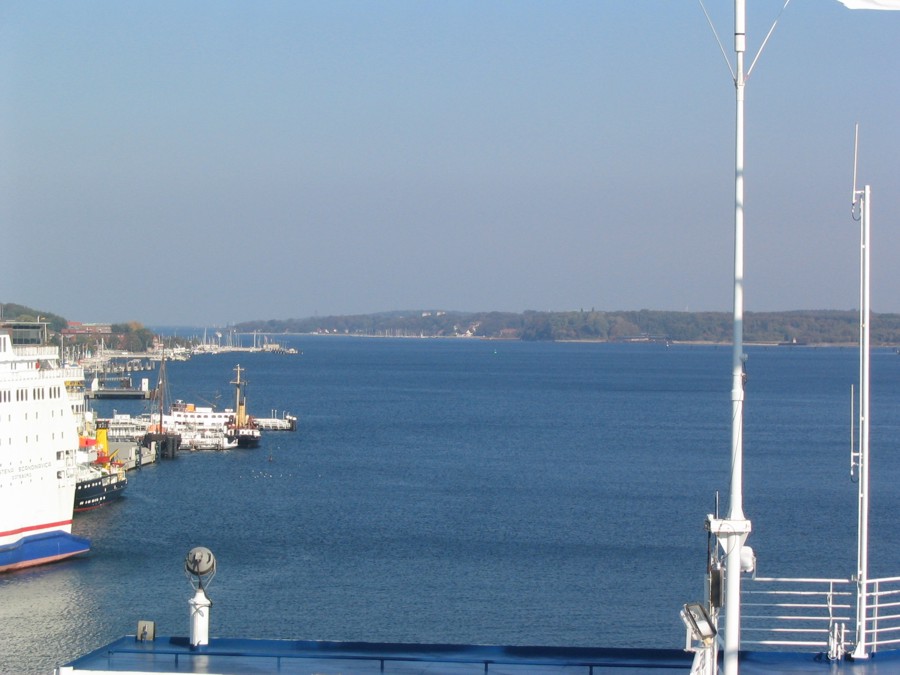 Die Kieler Förde. Mit Blick aufs Meer.