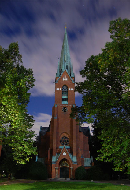 Die Kirche im Dorf