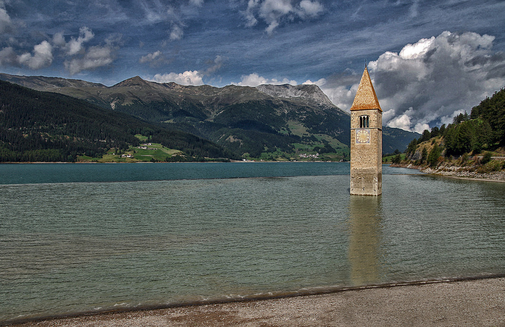 Die Kirche im Dorf bzw jetzt im Stausee