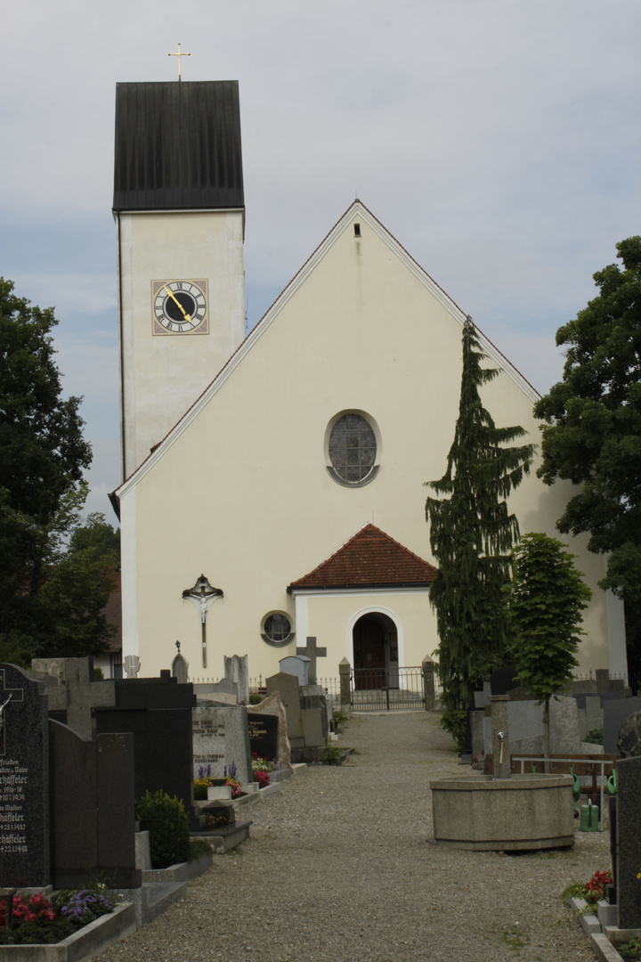 Die Kirche in Altusried