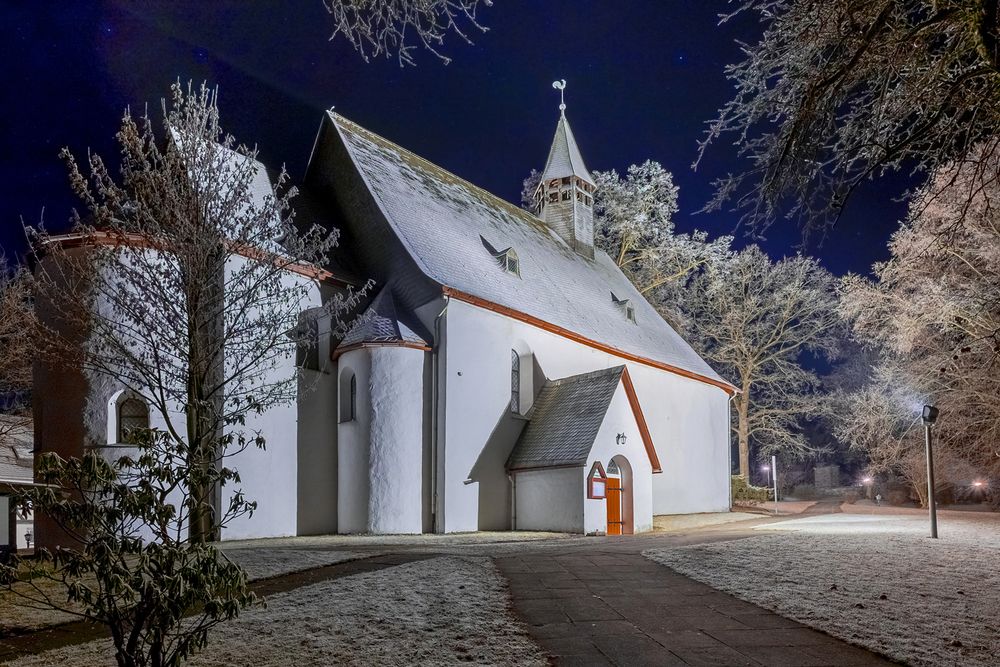 Die Kirche in Raumland