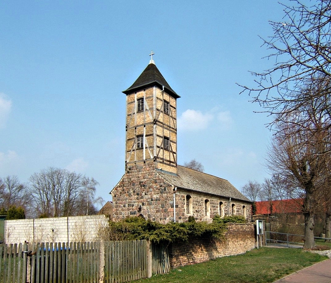 die Kirche in Schenkenhorst