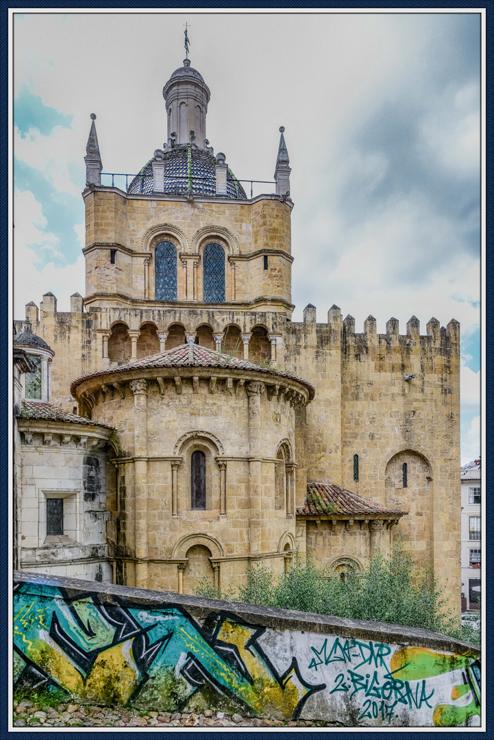 Die Kirche Sé Velha in Coimbra