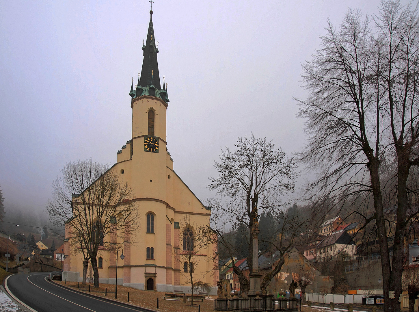 ...die Kirche St Joachim  und St Anna...