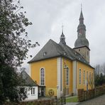 die Kirche von aussen