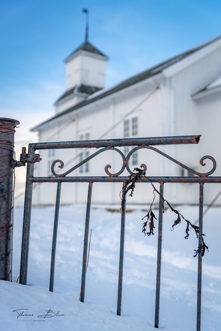 Die Kirche von Gimsøy 3