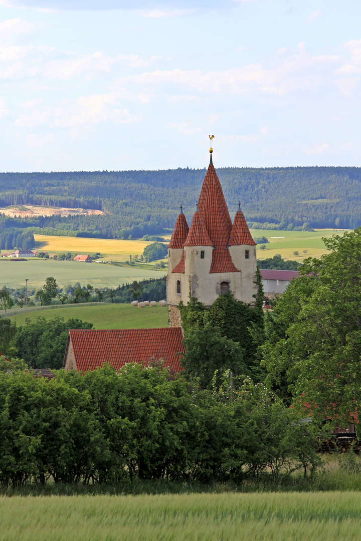 Die Kirche von Oberoppurg