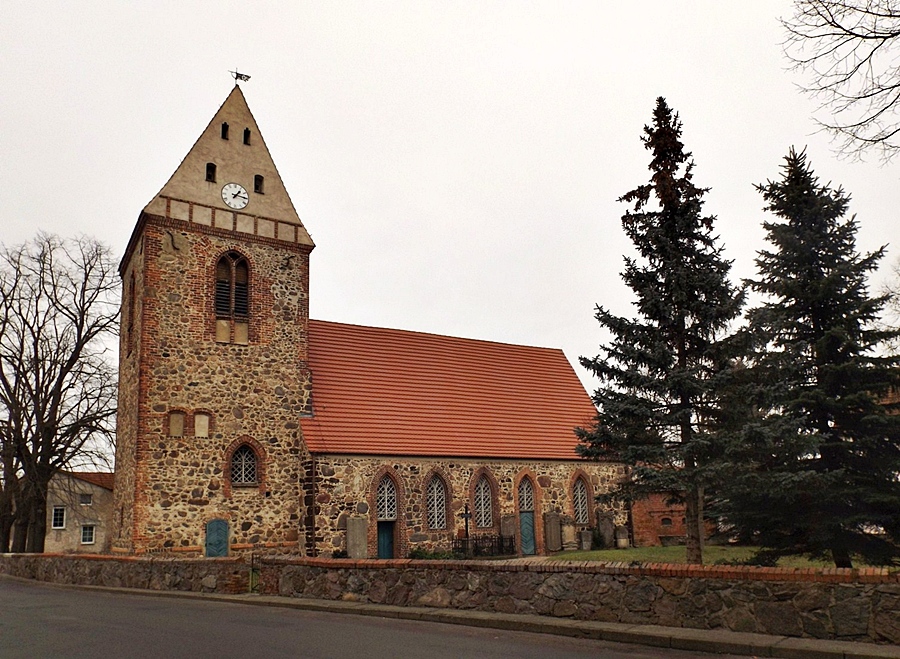 Die Kirche von Schlalach