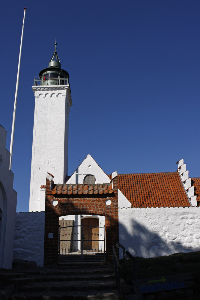 Die Kirche von Tunö ist ein Leutturm - oder umgekehrt?