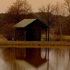 Die kleine Hütte am See