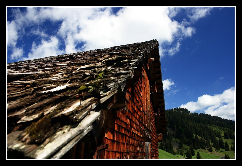 die kleine hütte in der sonne