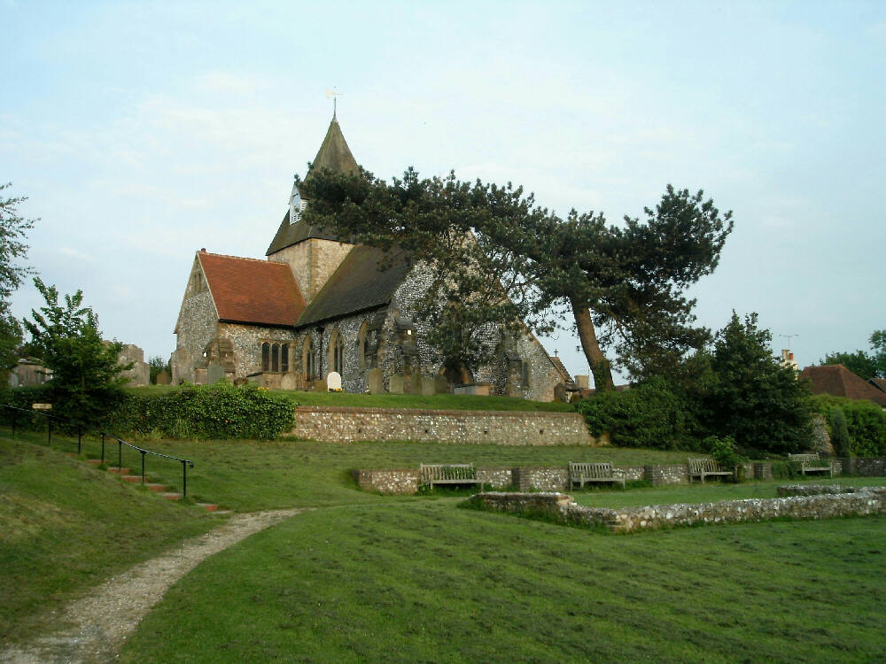 Die kleine Kirche auf dem Hügel