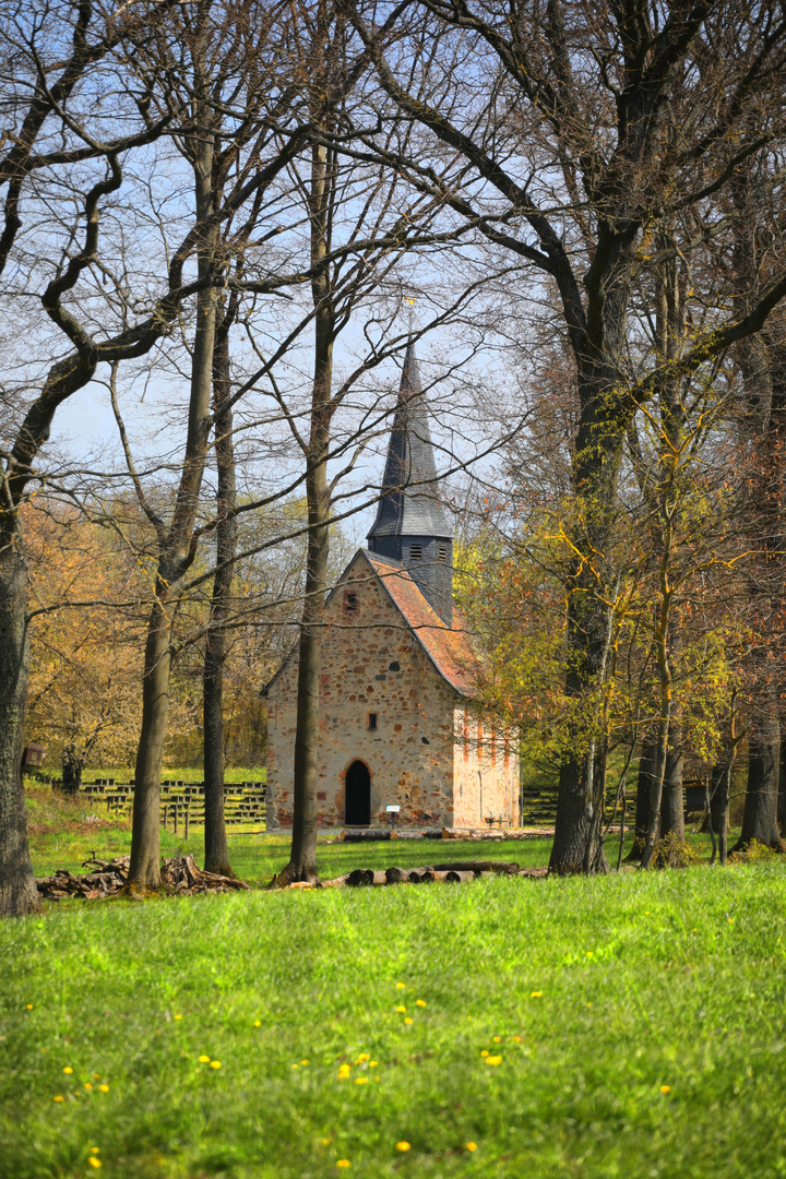 die kleine Kirche