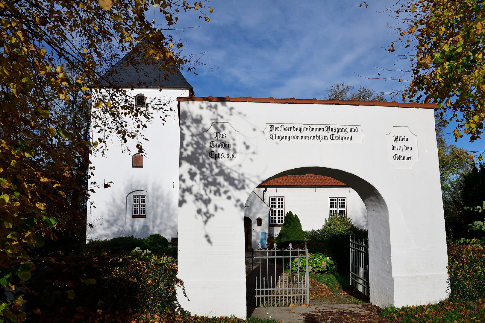 Die kleine Kirche ...