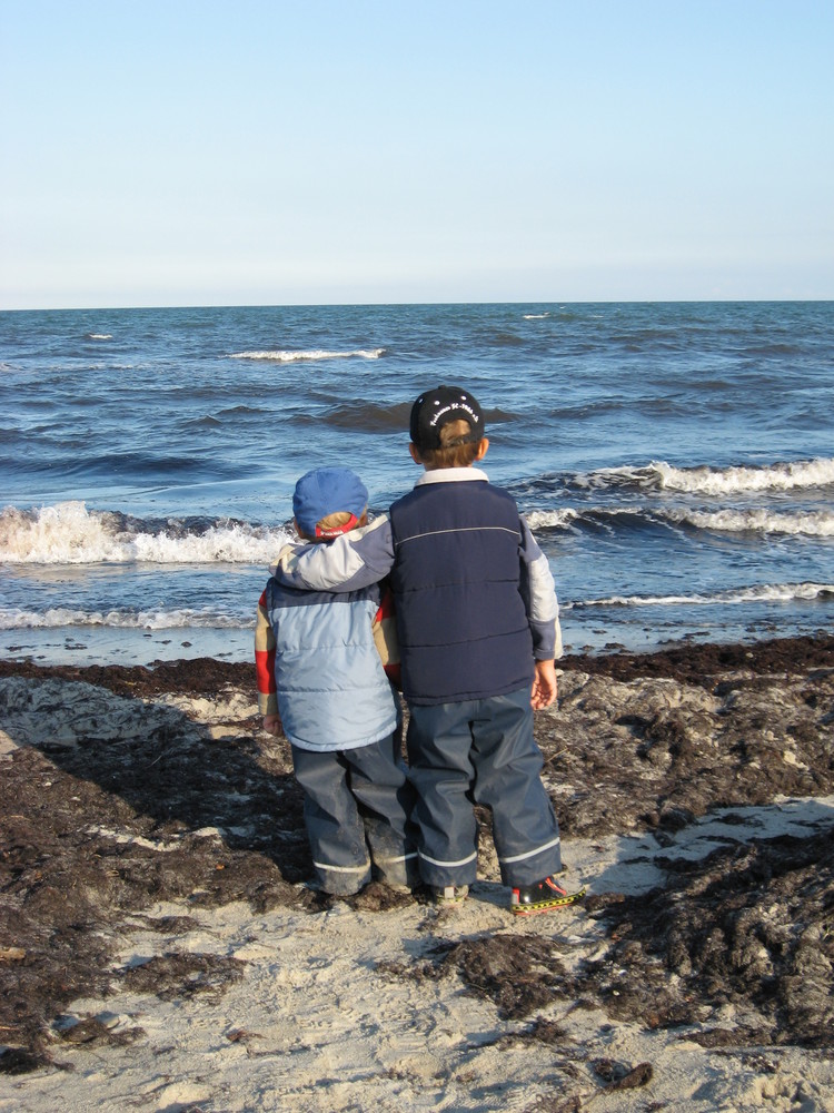 Die kleinen Männer und das Meer...