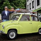 die kleinsten sind die ersten der Oldtimerrally Viersen 2014 .....