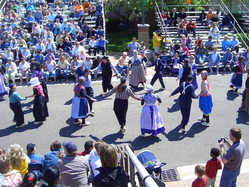 Die "Klompen dancers" im Mai 2006, in Holland Michigan