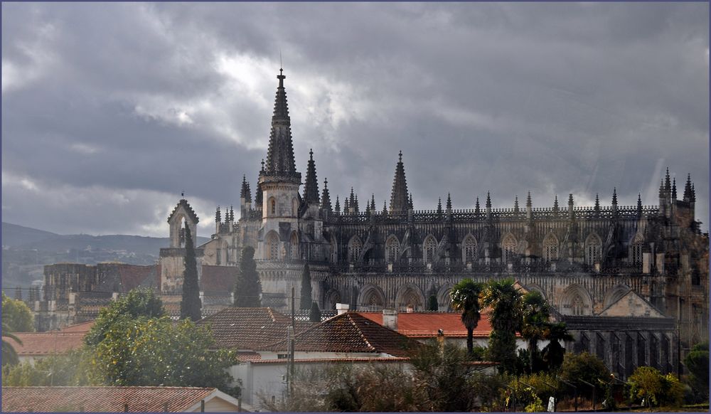 Die Klosteranlage "Santa Maria da Vitória"