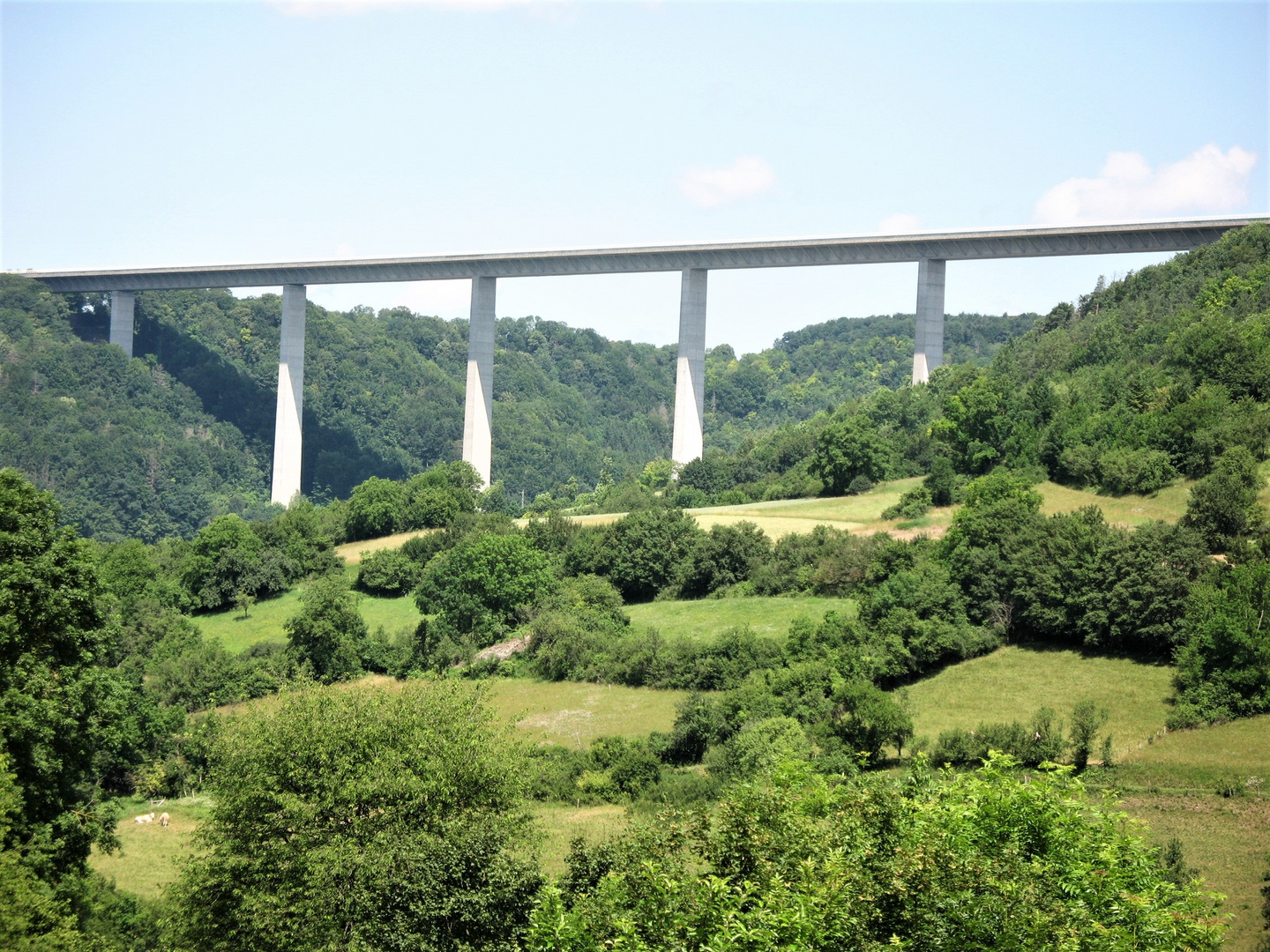    Die Kochertalbrücke bei Geislingen am Kocher,