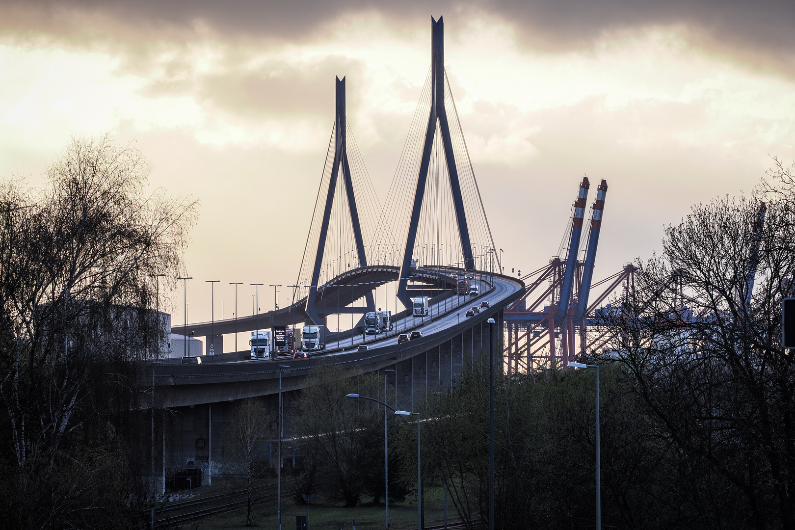 Die Köhlbrandbrücke