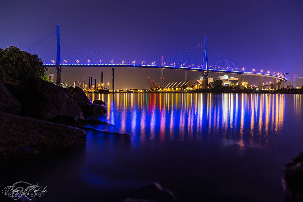 Die Köhlbrandbrücke beim Blue Port 2014