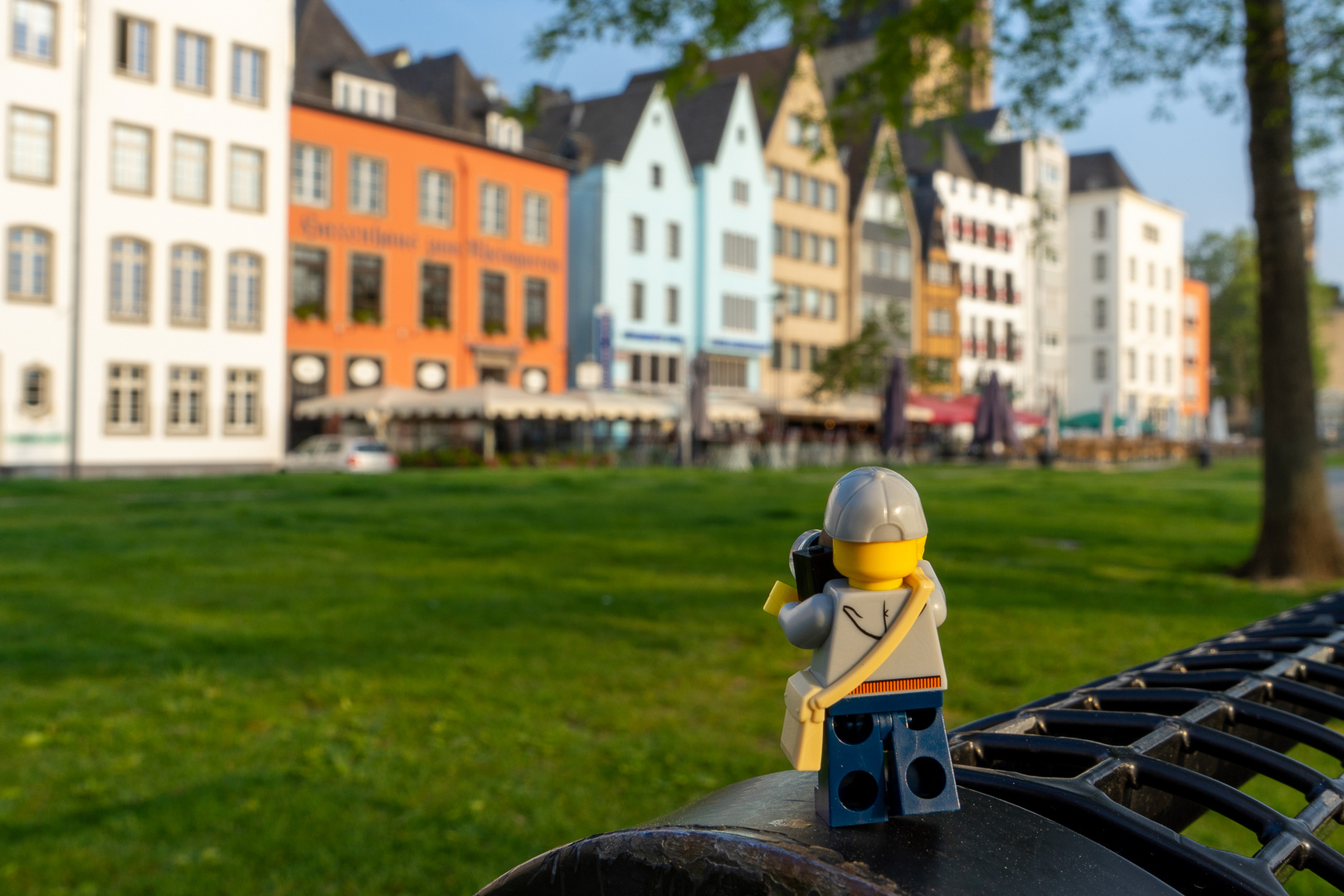 die Kölner Altstadt im Sucher