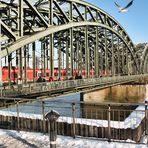 Die Kölner Hohenzollernbrücke