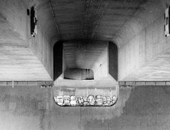 Die Köppe unter der Brücke