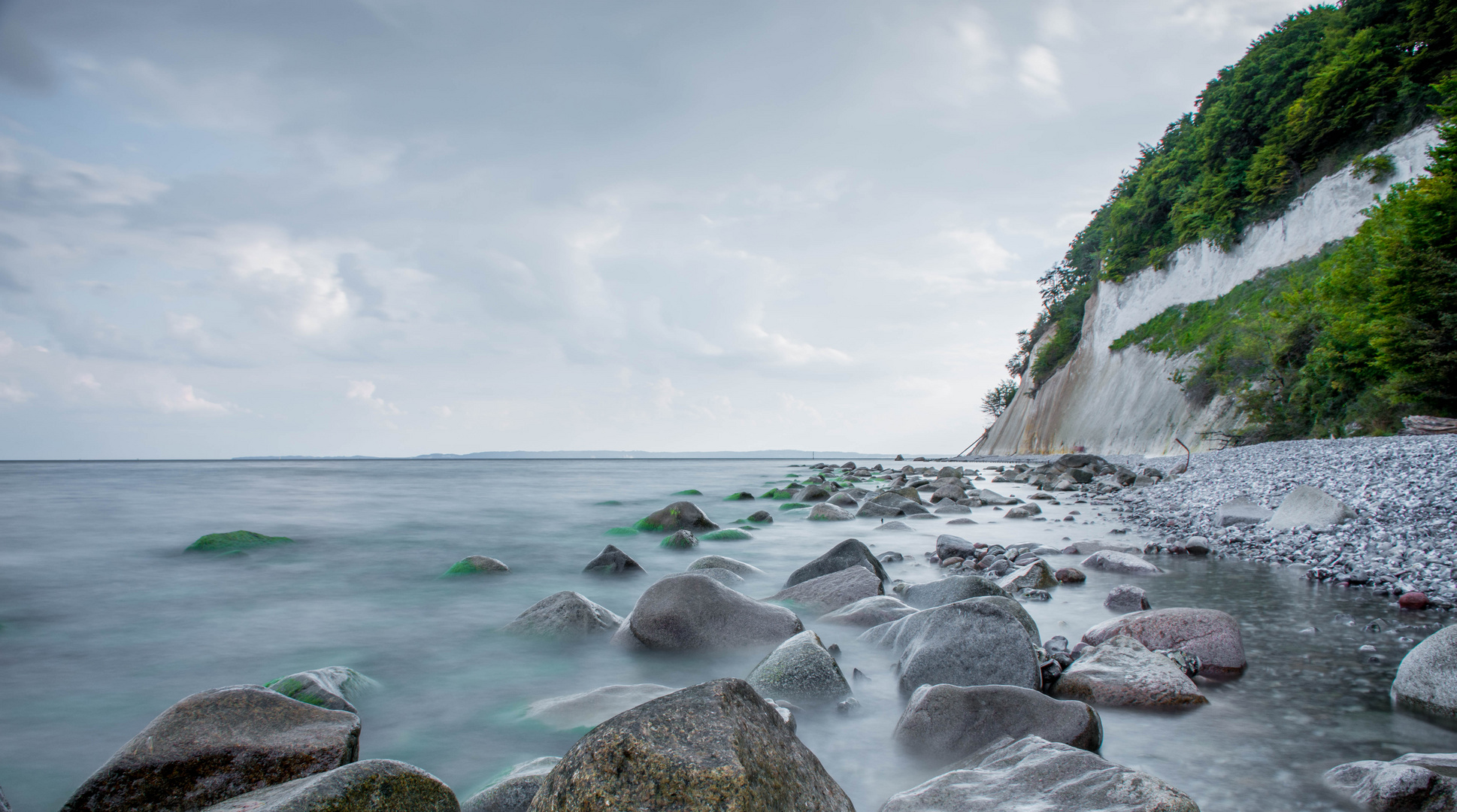 Die Kreidefelsen und die Ostsee = Harmonie....