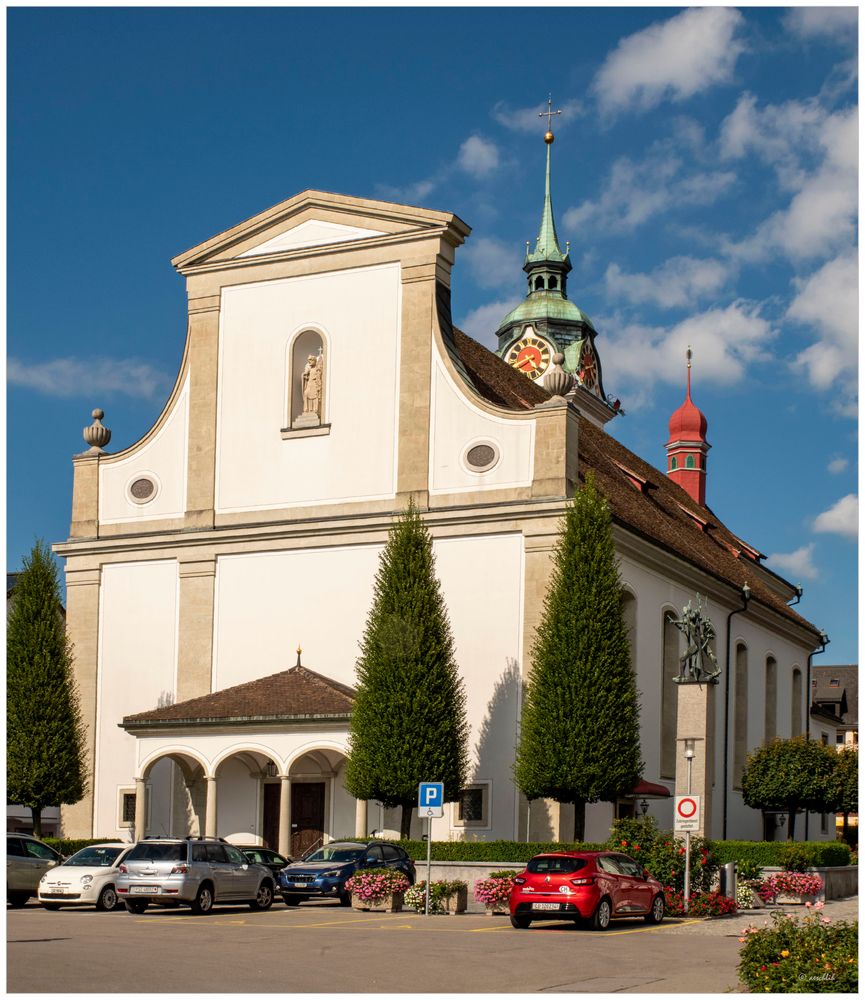 Die Küssnachter Pfarrkirche...