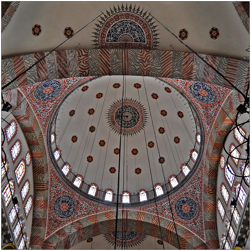 Die Kuppeln der Kilic Ali Pasa Camii