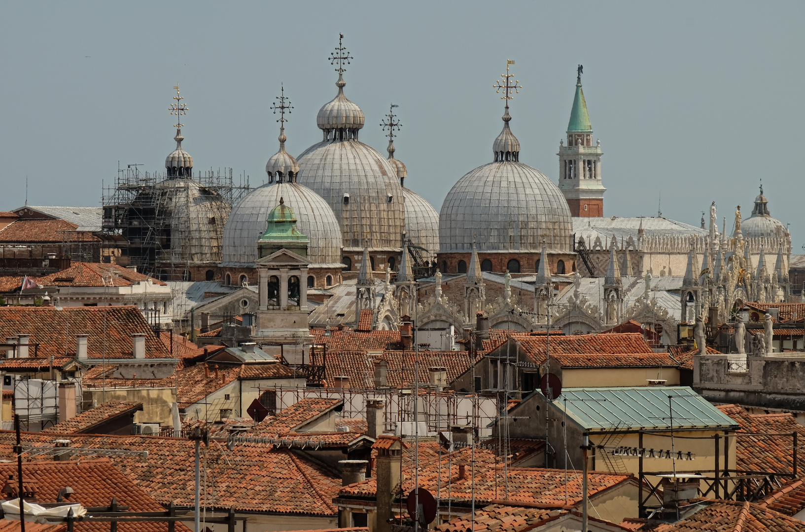 Die Kuppeln von San Marco...