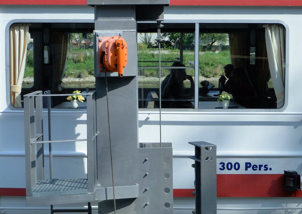 Die Kurbel Foto & Bild street, fenster, donau Bilder auf