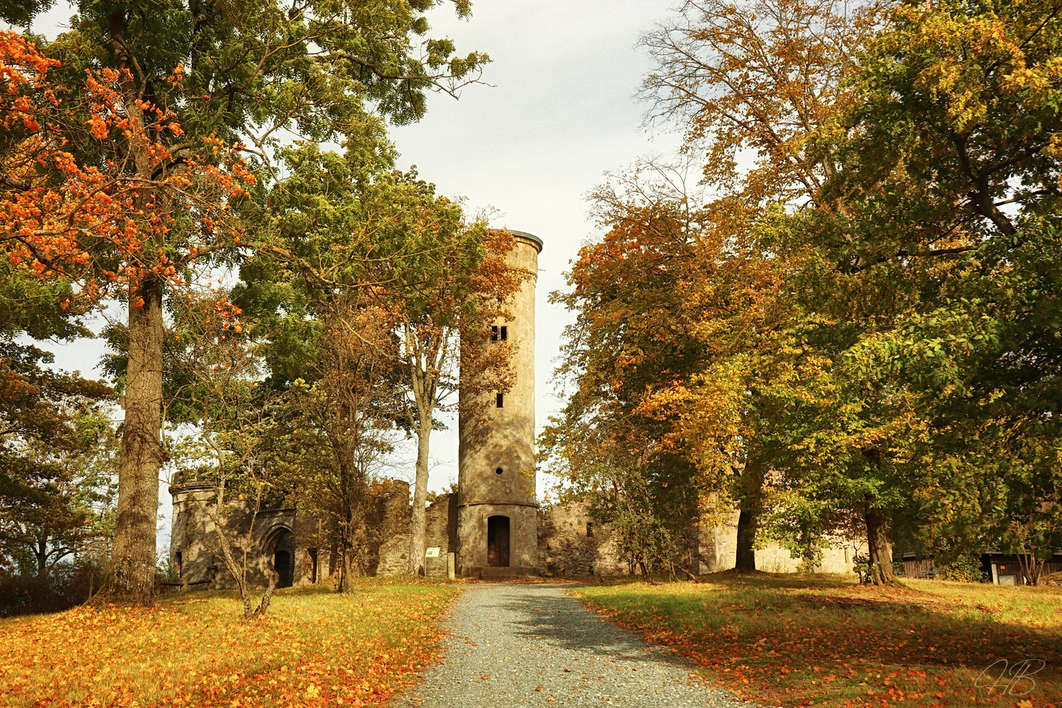 Die Labyrinth-Ruine am Theresienstein