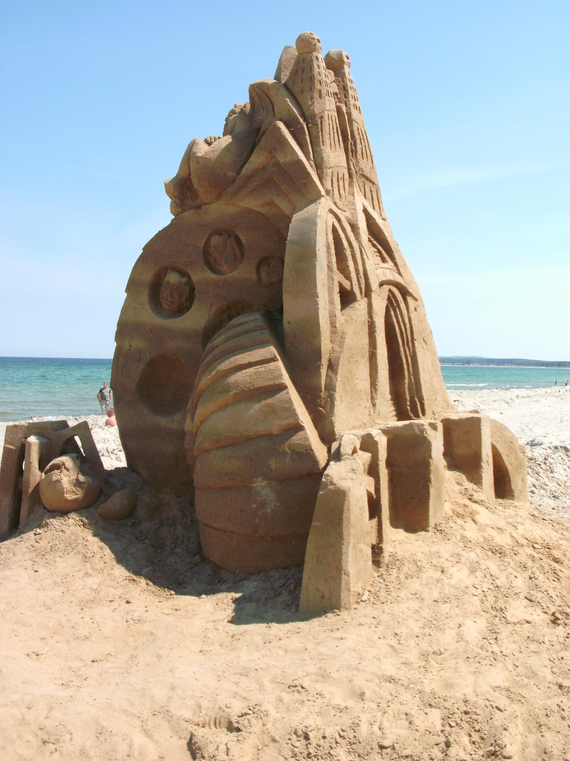 Die längste Sandburg der Welt (Rügen 2011)